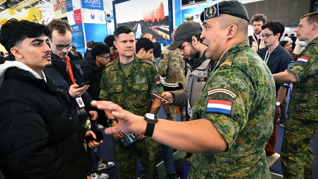 Succesvolle wervingscampagne Defensie leidt tot lange wachtlijst